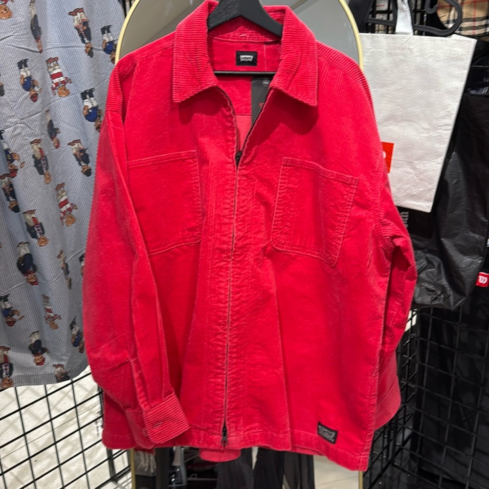 New

LEVI'S® SKATE CORDUROY COAT

Size M

Raspberry - Red